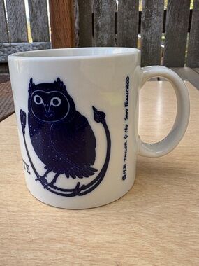 Taylor & NG Vintage ‘78 La Chouette(The Owl) Coffee Mug 10 oz In Off White/Blue